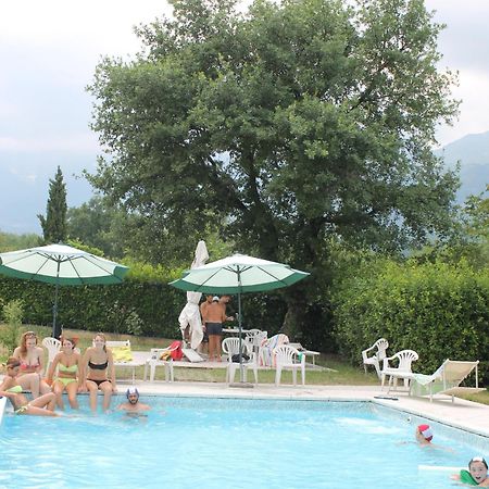 Residence La Piscina Ізола-дель-Ґран-Сассо-д'Італія Екстер'єр фото